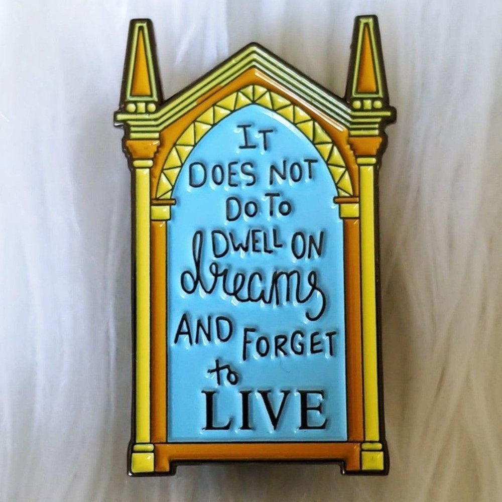3/$20 Harry Potter Dumbledore Dwell Dreams Enamel Pin - Picture 1 of 4
